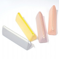 silicone  pencil bag